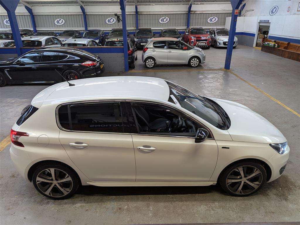 <p>2016 PEUGEOT 308 GT LINE HDI BLUE S/S</p>