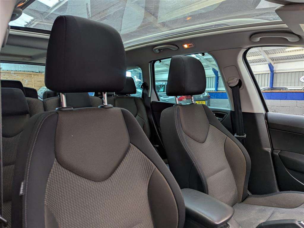 <p>2014 PEUGEOT 308 ACTIVE NAV VERS-N SW</p>
