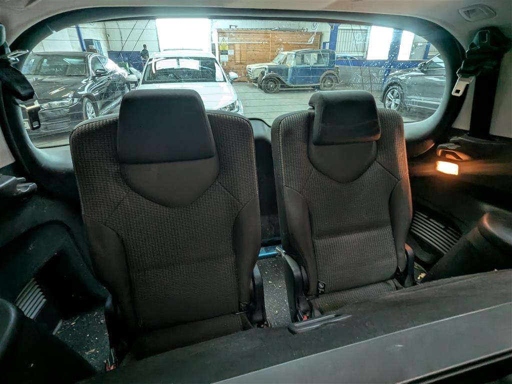 <p>2014 PEUGEOT 308 ACTIVE NAV VERS-N SW</p>