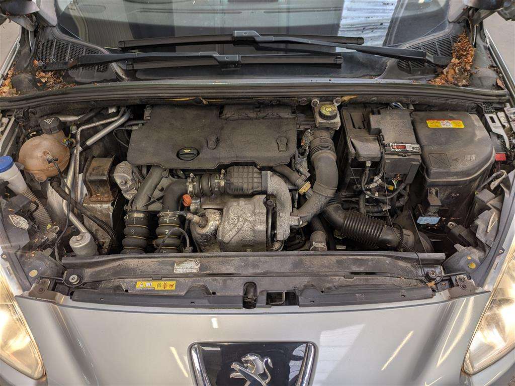 <p>2014 PEUGEOT 308 ACTIVE NAV VERS-N SW</p>