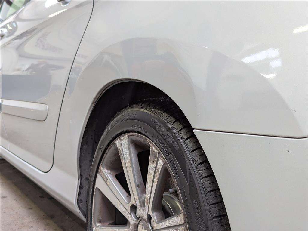 <p>2014 PEUGEOT 308 ACTIVE NAV VERS-N SW</p>