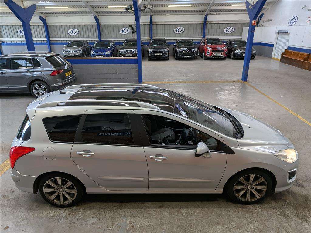 <p>2014 PEUGEOT 308 ACTIVE NAV VERS-N SW</p>