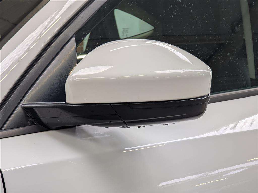 <p>2018 JAGUAR E-PACE S D AWD AUTO</p>