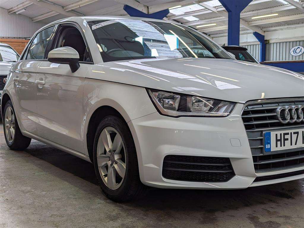 <p>2017 AUDI A1 SE TDI</p>