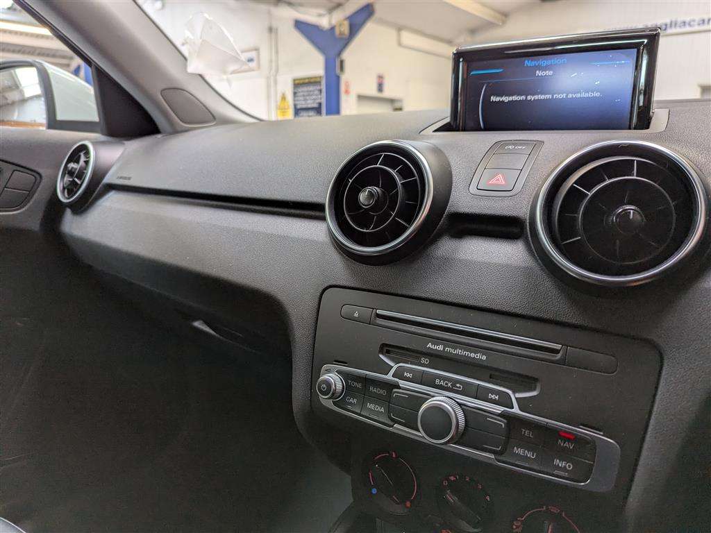 <p>2017 AUDI A1 SE TDI</p>