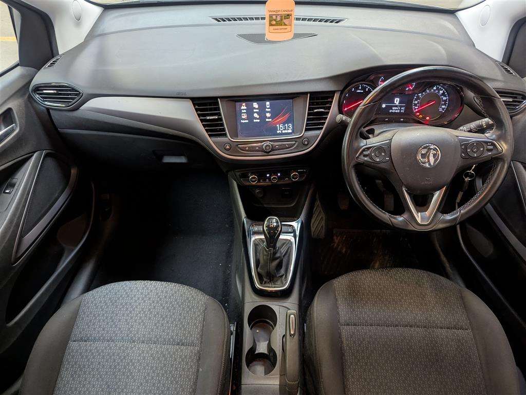 <p>2019 VAUXHALL CROSSLAND X SE</p>