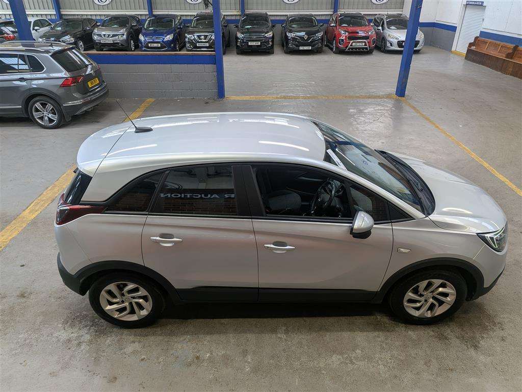 <p>2019 VAUXHALL CROSSLAND X SE</p>