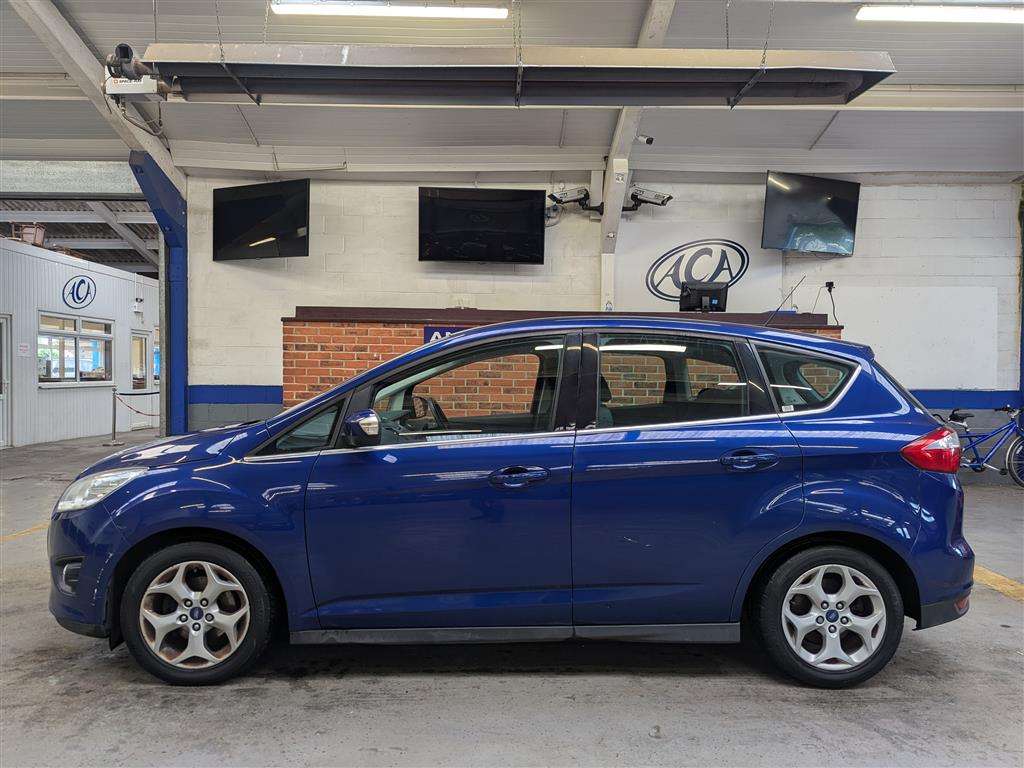 <p>2014 FORD C-MAX ZETEC</p>