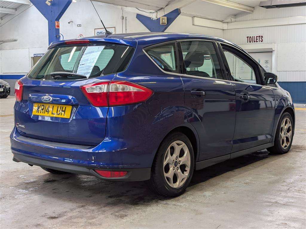 <p>2014 FORD C-MAX ZETEC</p>
