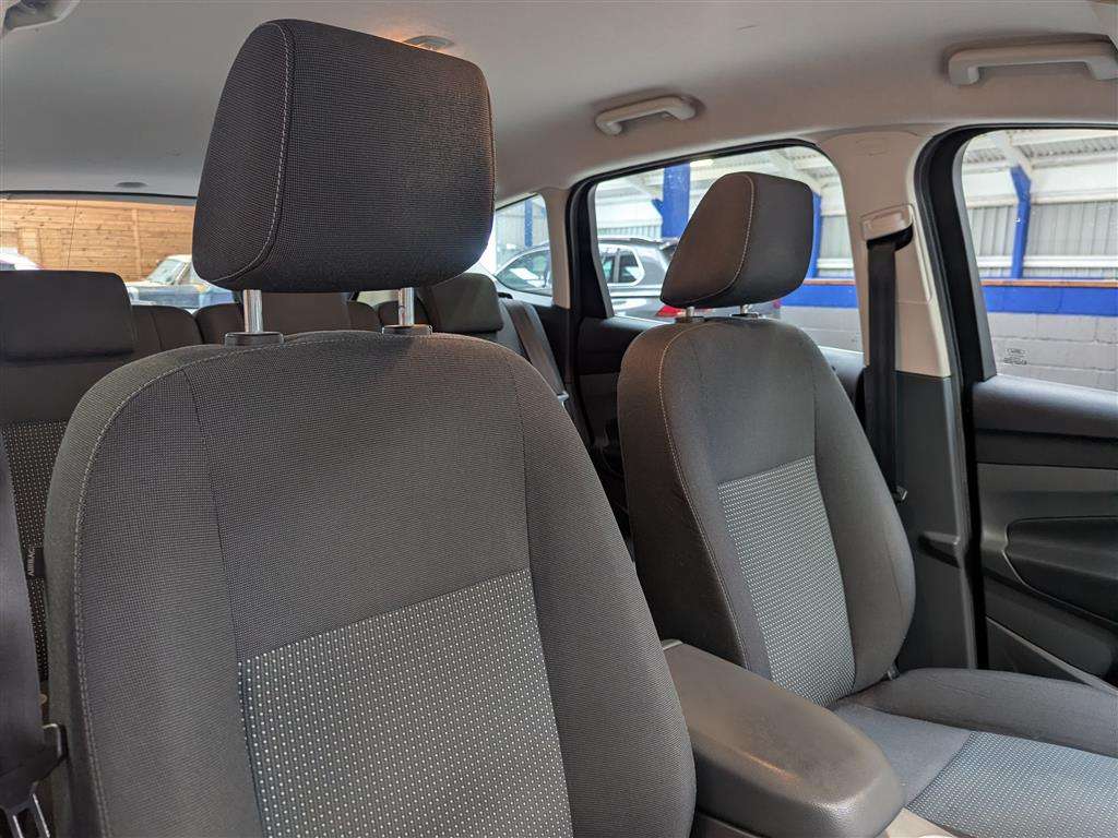<p>2014 FORD C-MAX ZETEC</p>