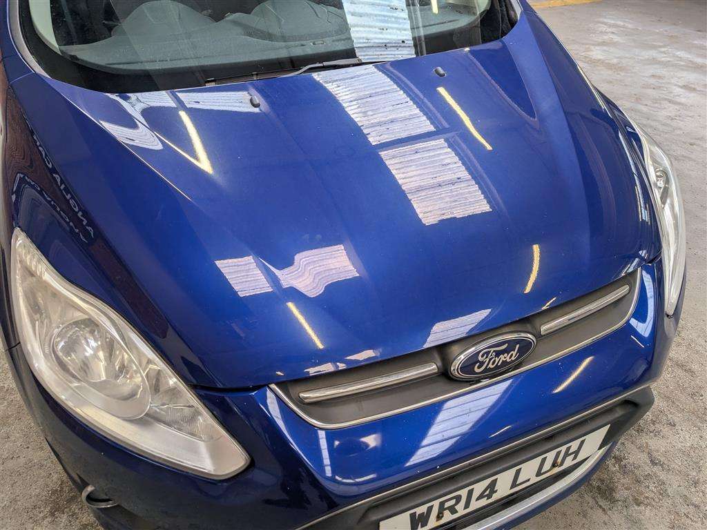 <p>2014 FORD C-MAX ZETEC</p>