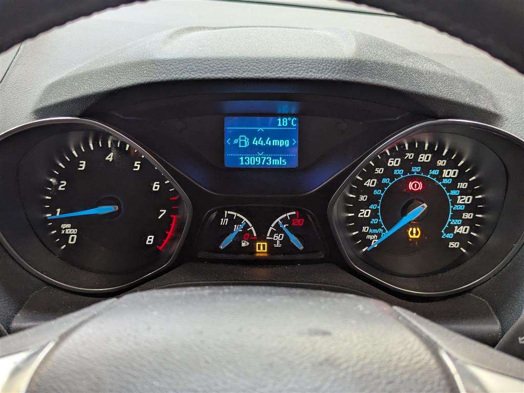 <p>2014 FORD C-MAX ZETEC</p>