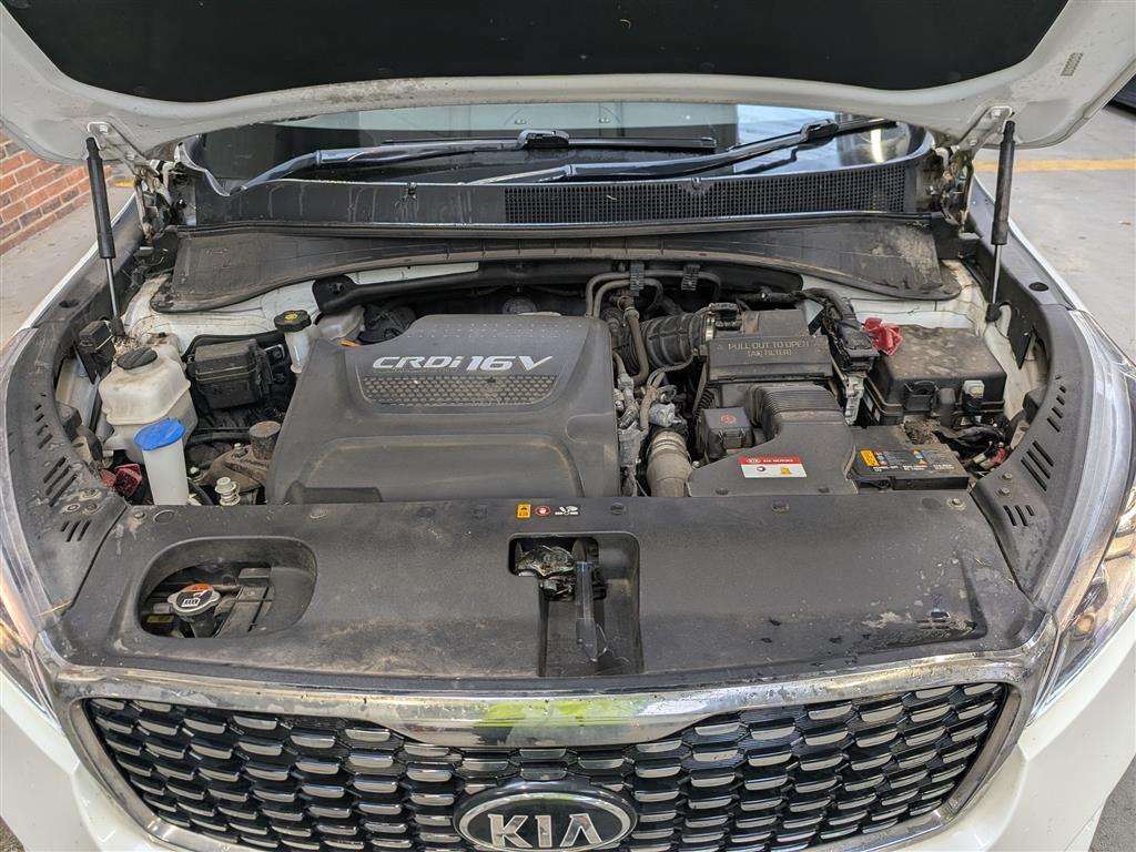 <p>2018 KIA SORENTO GT-LINE CRDI ISG</p>