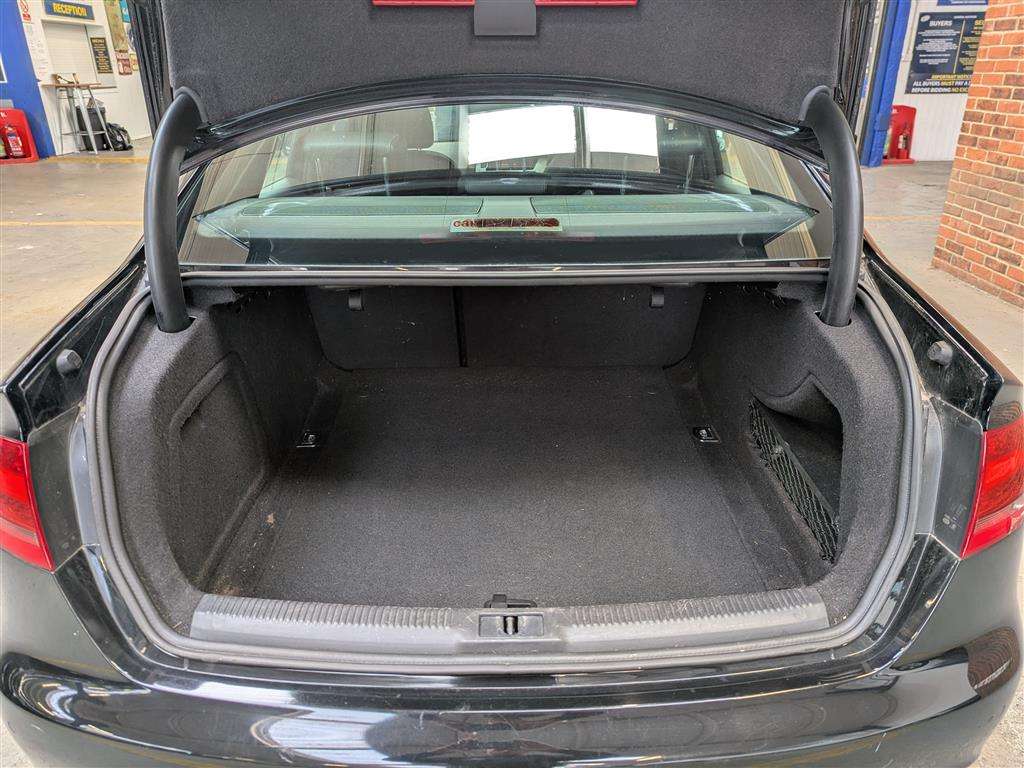 <p>2011 AUDI A4 S LINE TDI 170</p>
