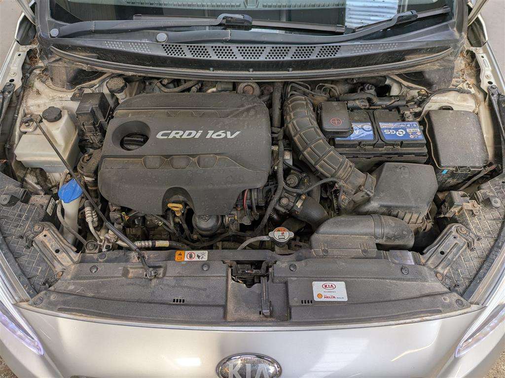 <p>2013 KIA CEED 2 ECODYNAMICS CRDI</p>