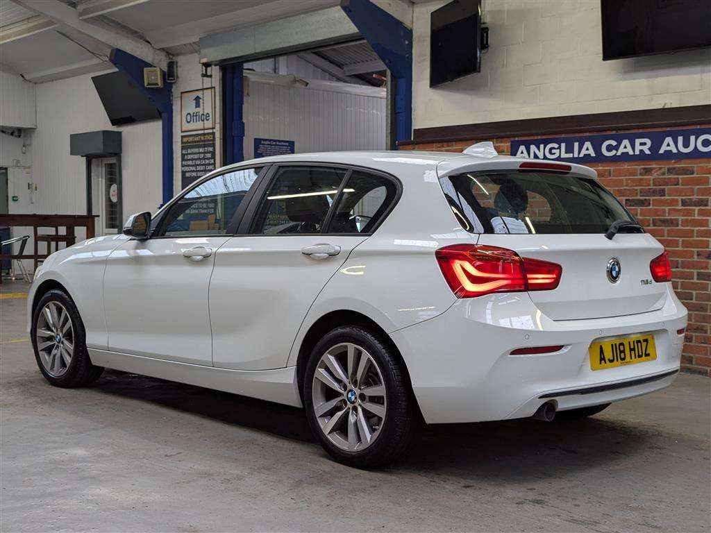 <p>2018 BMW 116D SPORT</p>