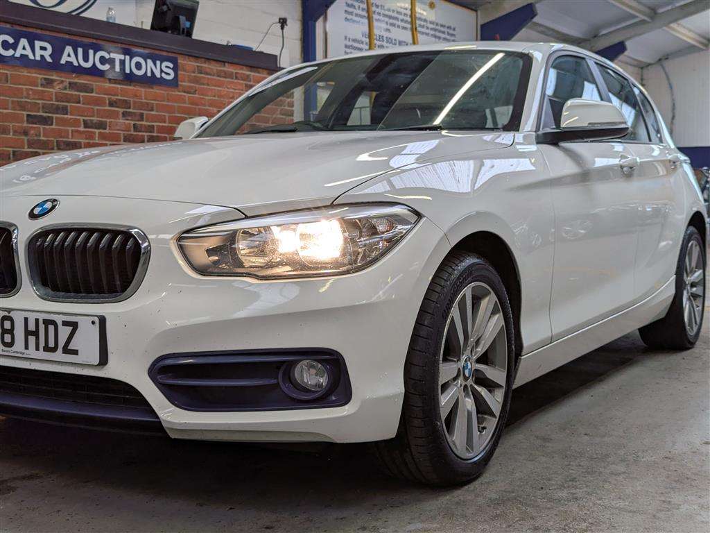 <p>2018 BMW 116D SPORT</p>