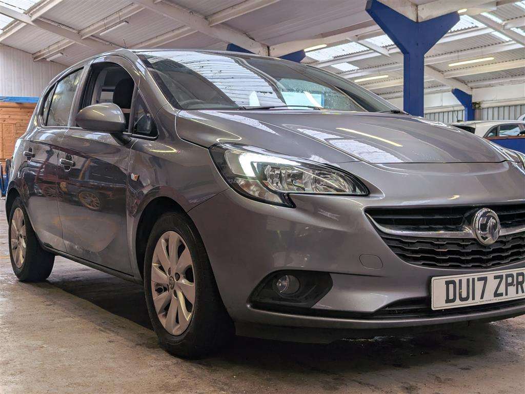 <p>2017 VAUXHALL CORSA DESIGN ECOFLEX</p>