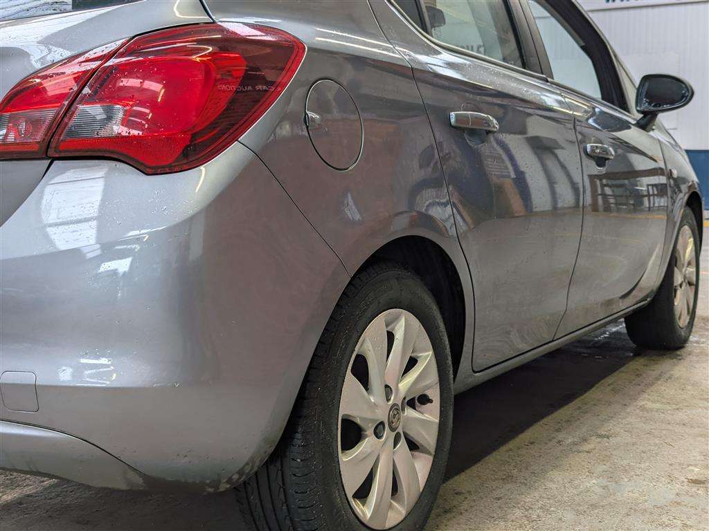 <p>2017 VAUXHALL CORSA DESIGN ECOFLEX</p>
