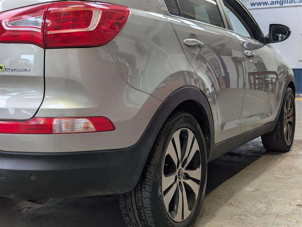 <p>2013 KIA SPORTAGE 3 CRDI</p>
