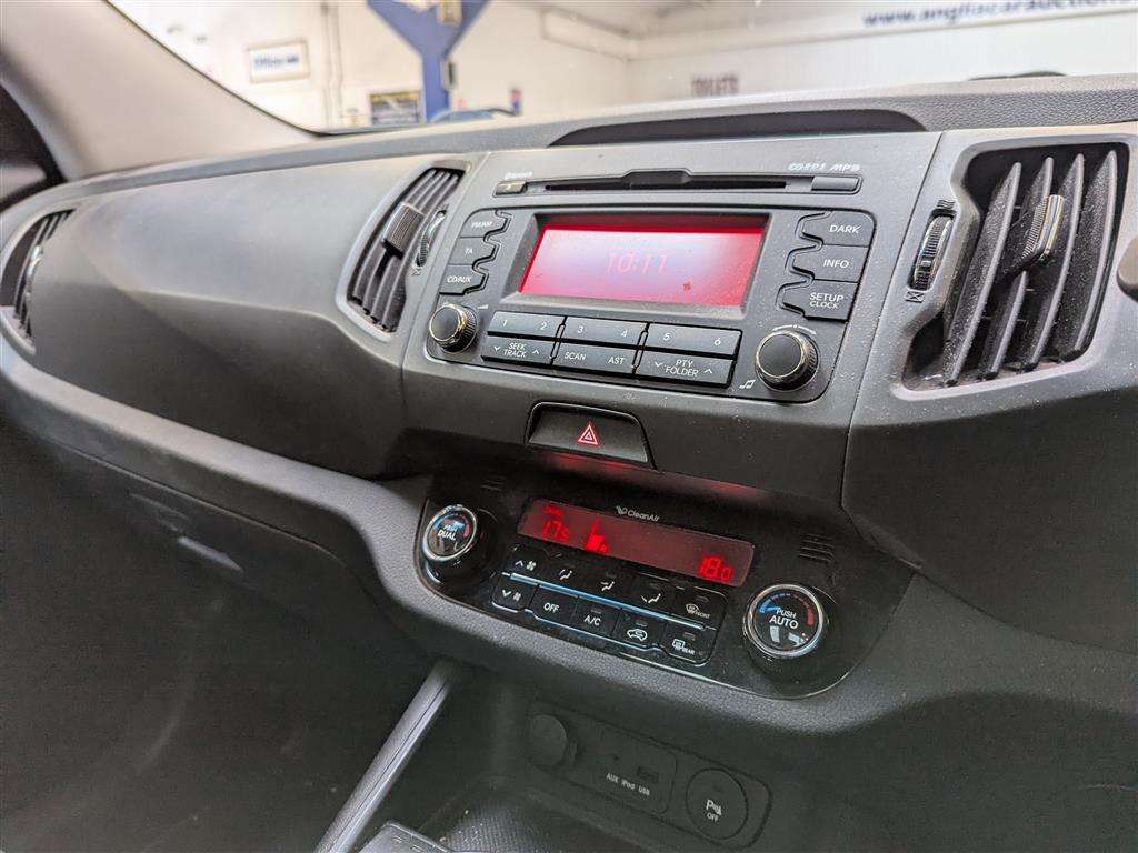 <p>2013 KIA SPORTAGE 3 CRDI</p>