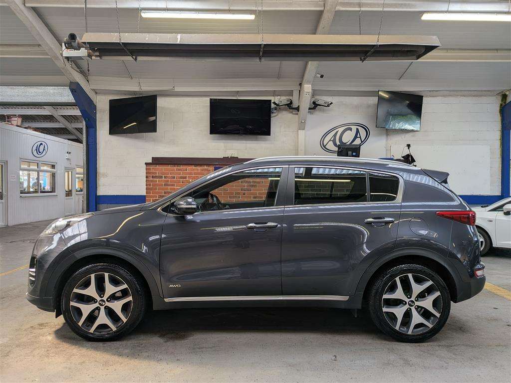 <p>2016 KIA SPORTAGE GT-LINE S-A</p>