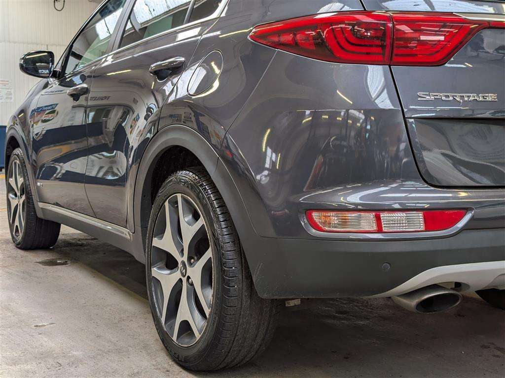 <p>2016 KIA SPORTAGE GT-LINE S-A</p>