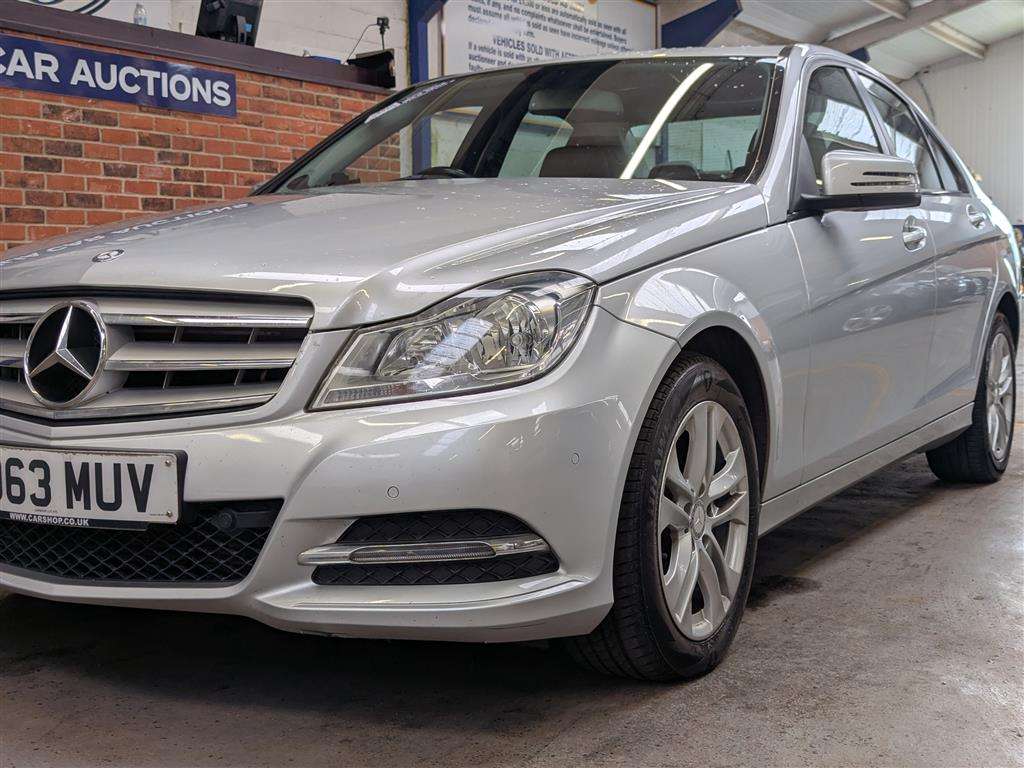 <p>2013 MERCEDES-BENZ C220 EXECUTIVE SE CDI BLU</p>