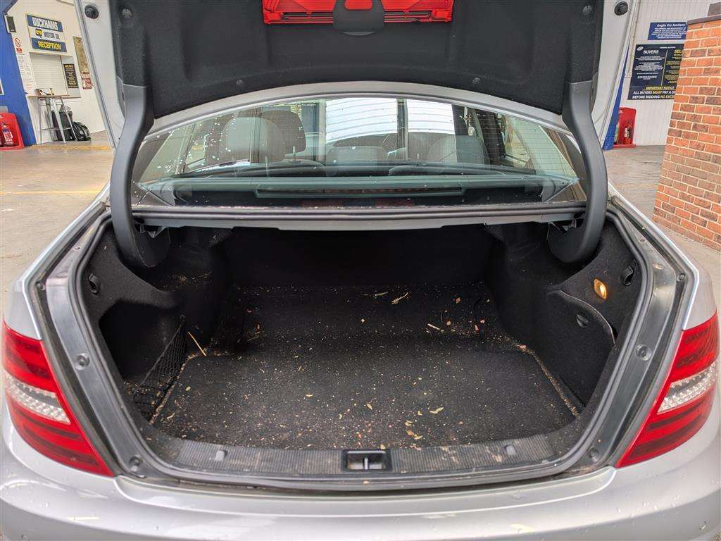 <p>2013 MERCEDES-BENZ C220 EXECUTIVE SE CDI BLU</p>