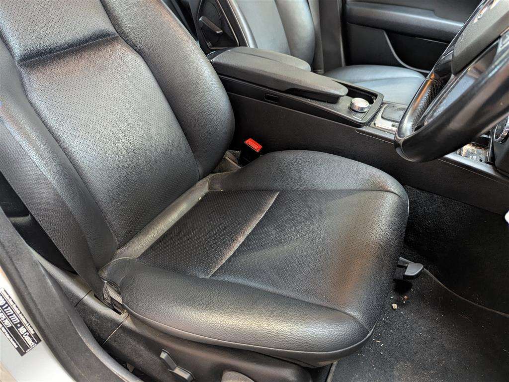 <p>2013 MERCEDES-BENZ C220 EXECUTIVE SE CDI BLU</p>