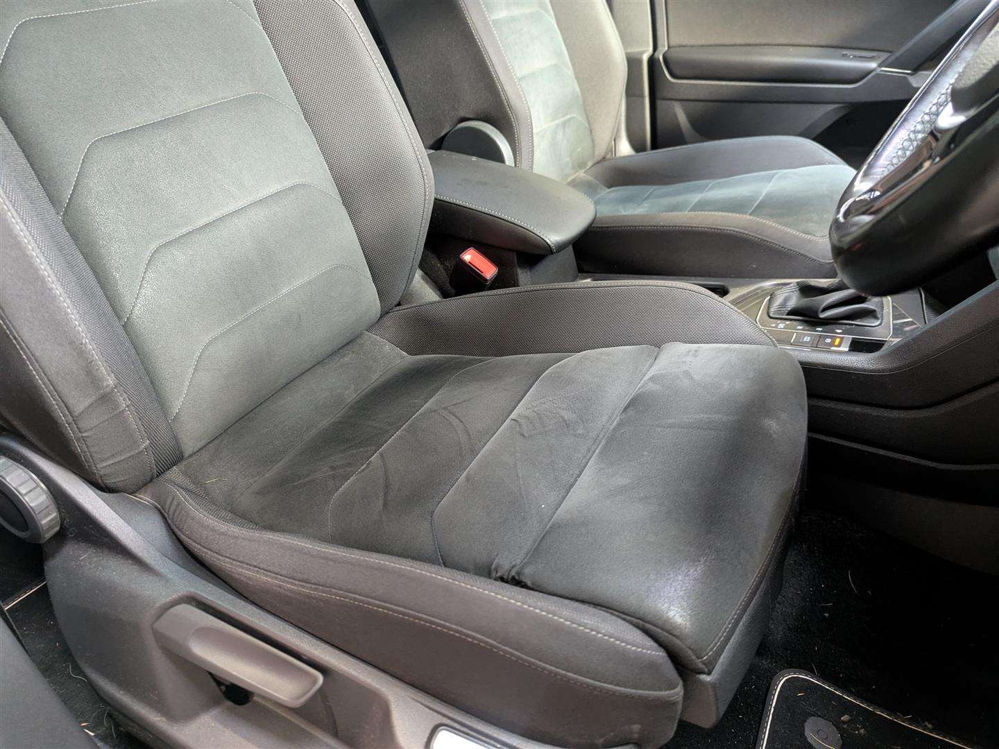 <p>2017 VOLKSWAGEN TIGUAN SEL TDI BMT S-A</p>