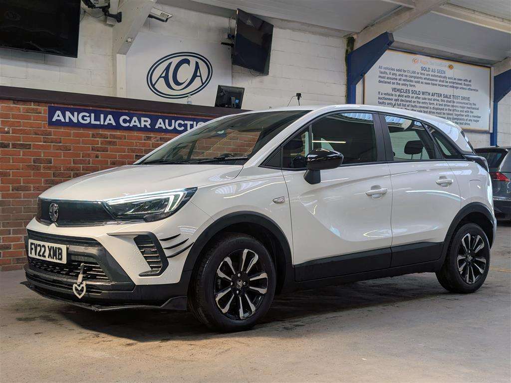 <p>2022 VAUXHALL CROSSLAND DESIGN</p>