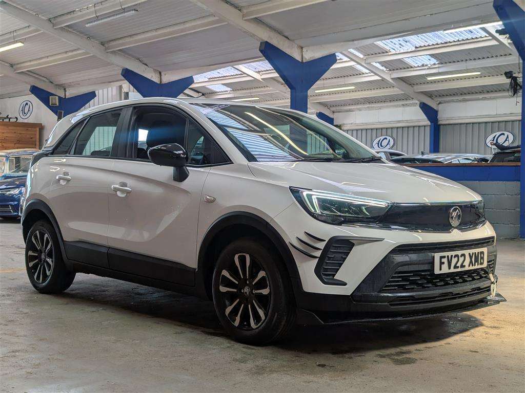 <p>2022 VAUXHALL CROSSLAND DESIGN</p>