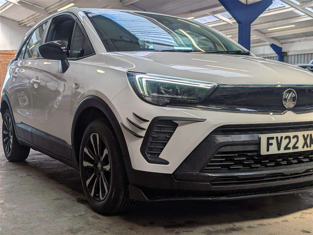 <p>2022 VAUXHALL CROSSLAND DESIGN</p>