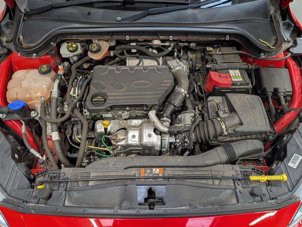 <p>2020 FORD FOCUS ST-LINE X TDCI</p>