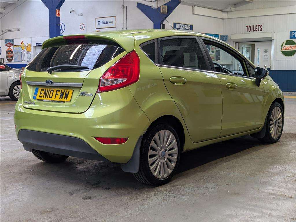 <p>2010 FORD FIESTA TITANIUM 95</p>