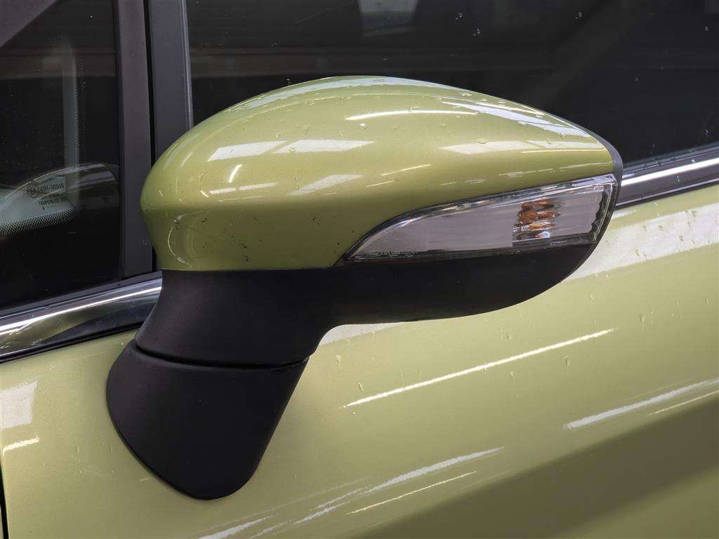 <p>2010 FORD FIESTA TITANIUM 95</p>