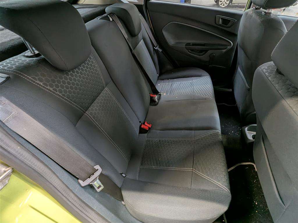 <p>2010 FORD FIESTA TITANIUM 95</p>