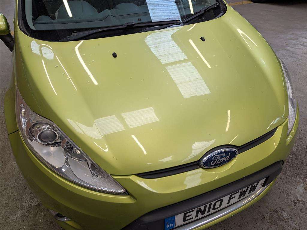 <p>2010 FORD FIESTA TITANIUM 95</p>