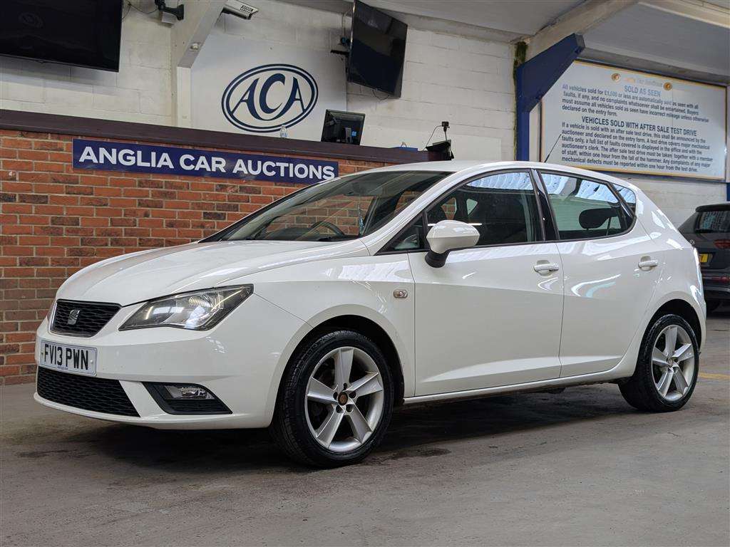 <p>2013 SEAT IBIZA TOCA</p>