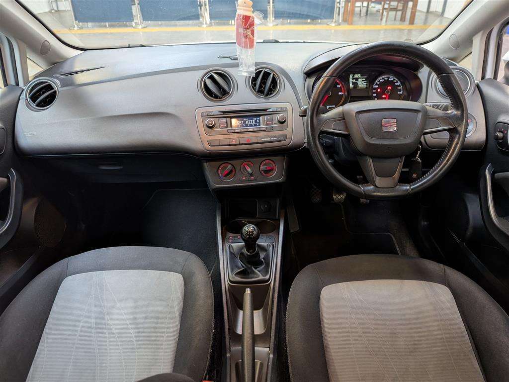 <p>2013 SEAT IBIZA TOCA</p>