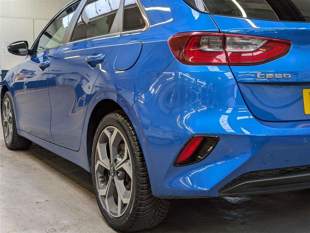 <p>2018 KIA CEED FIRST EDITION ISG</p>