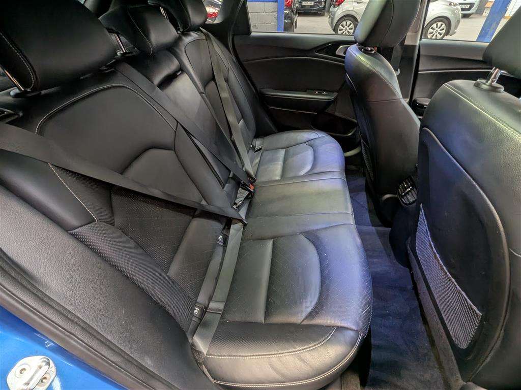 <p>2018 KIA CEED FIRST EDITION ISG</p>