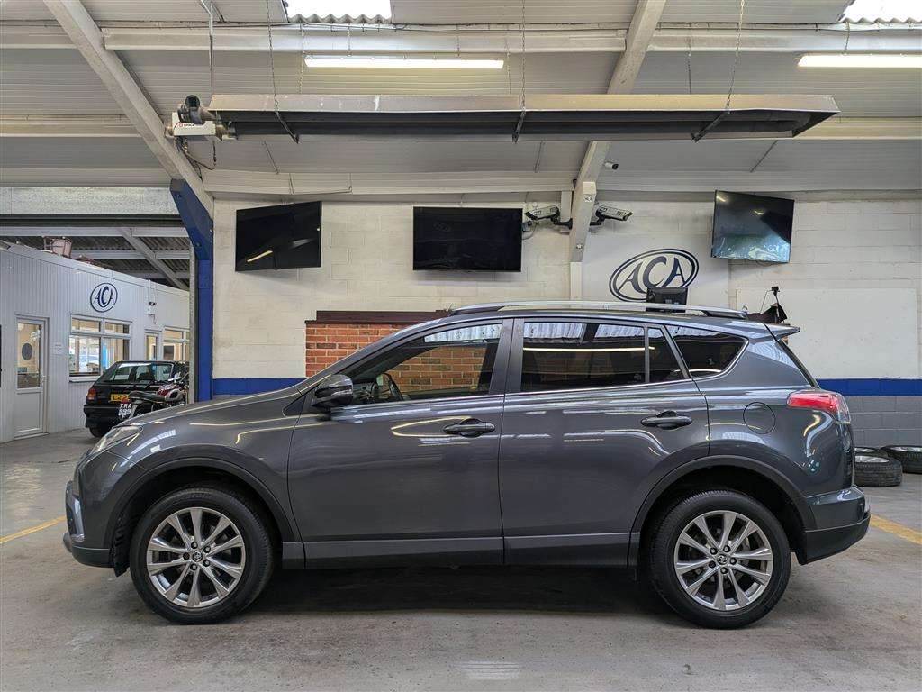 <p>2016 TOYOTA RAV4 EXCEL TSS D-4D 4X2</p>