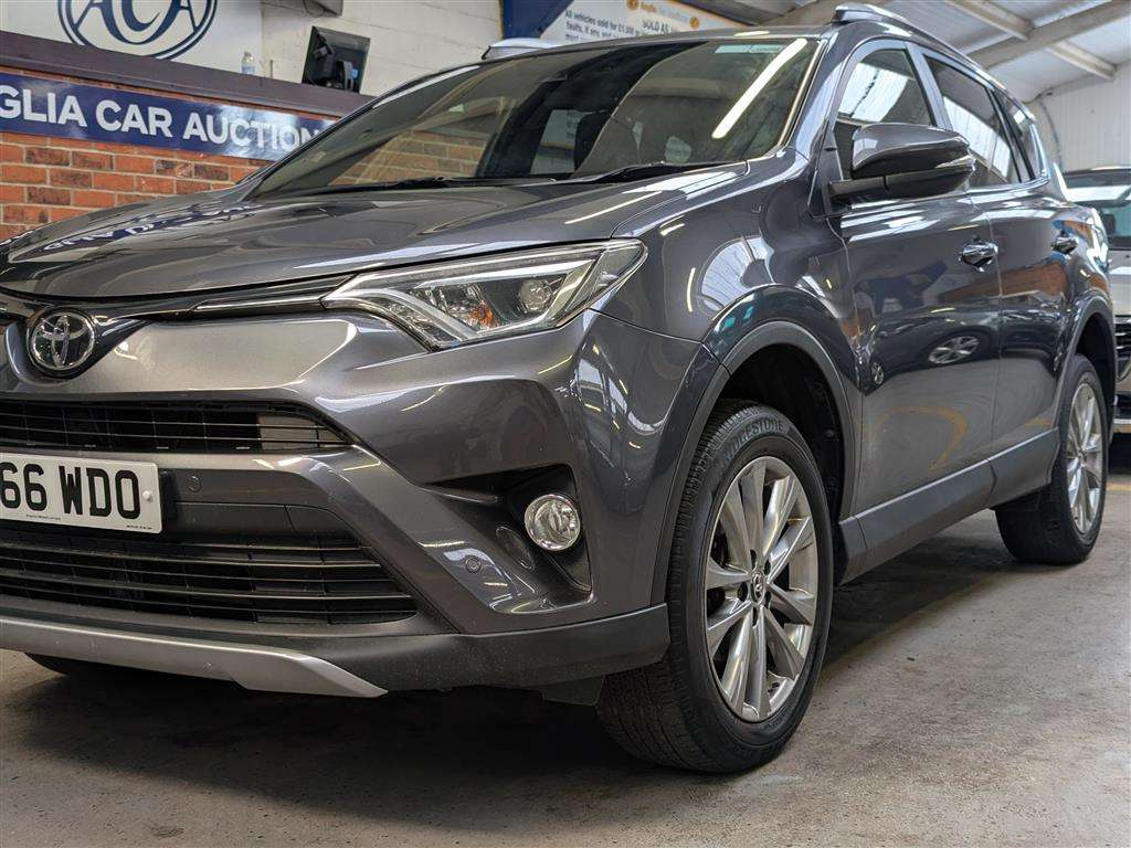 <p>2016 TOYOTA RAV4 EXCEL TSS D-4D 4X2</p>