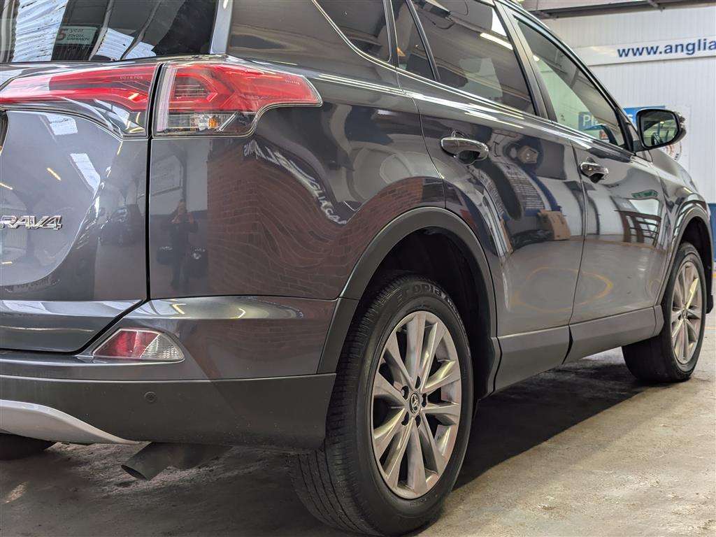 <p>2016 TOYOTA RAV4 EXCEL TSS D-4D 4X2</p>