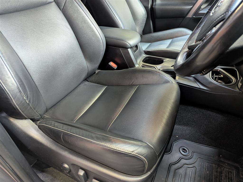 <p>2016 TOYOTA RAV4 EXCEL TSS D-4D 4X2</p>