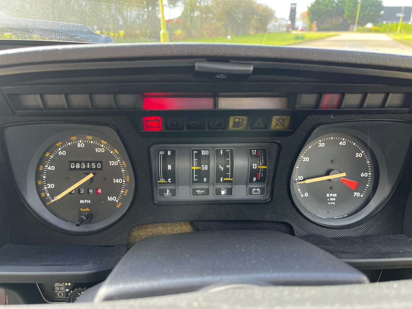 <p>1991 JAGUAR XJ-S 5.3 V12 HE AUTO “LE MANS V12” EDITION</p>