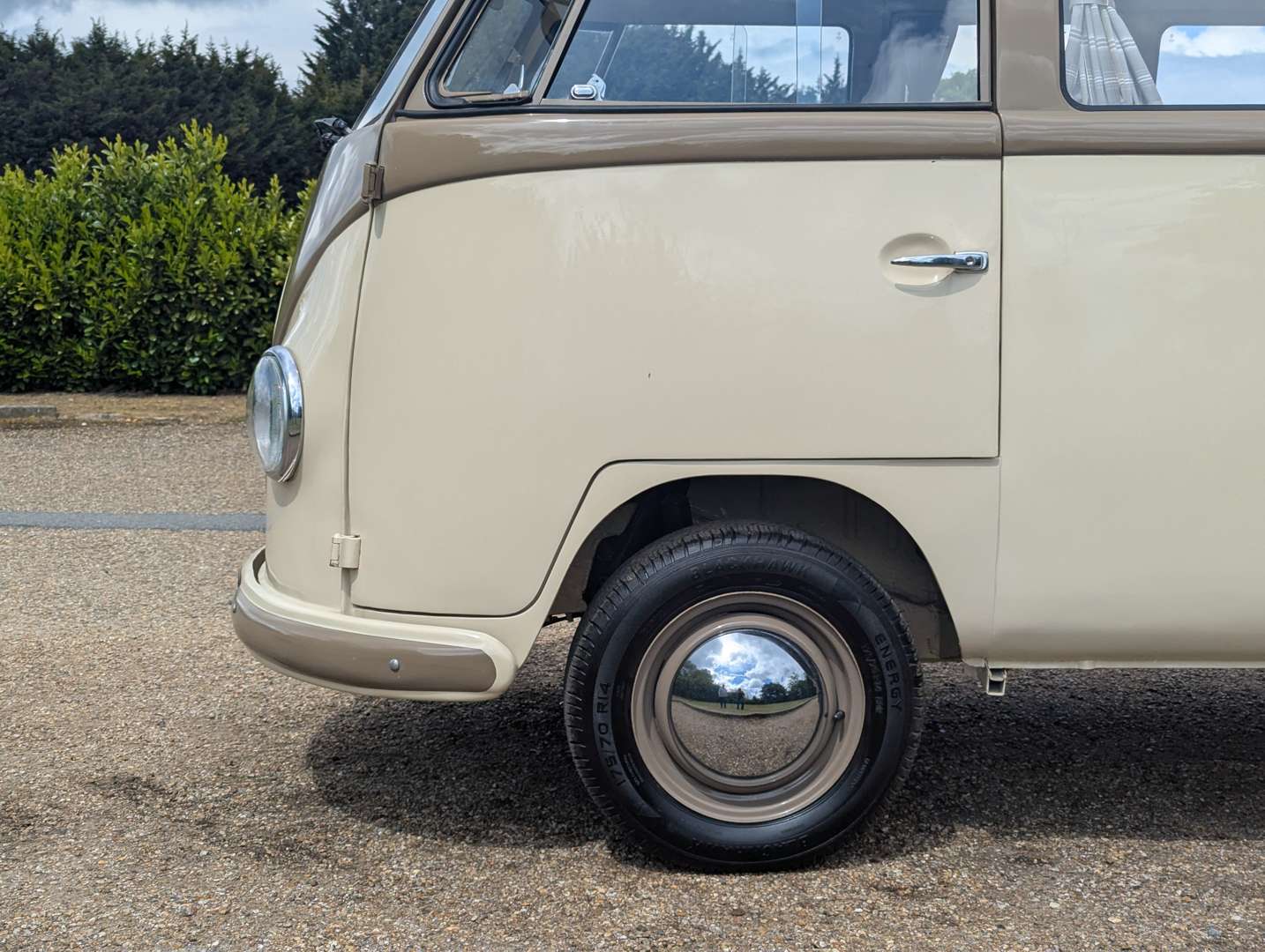 <p>1975 VW T2 CAMPER LHD</p>