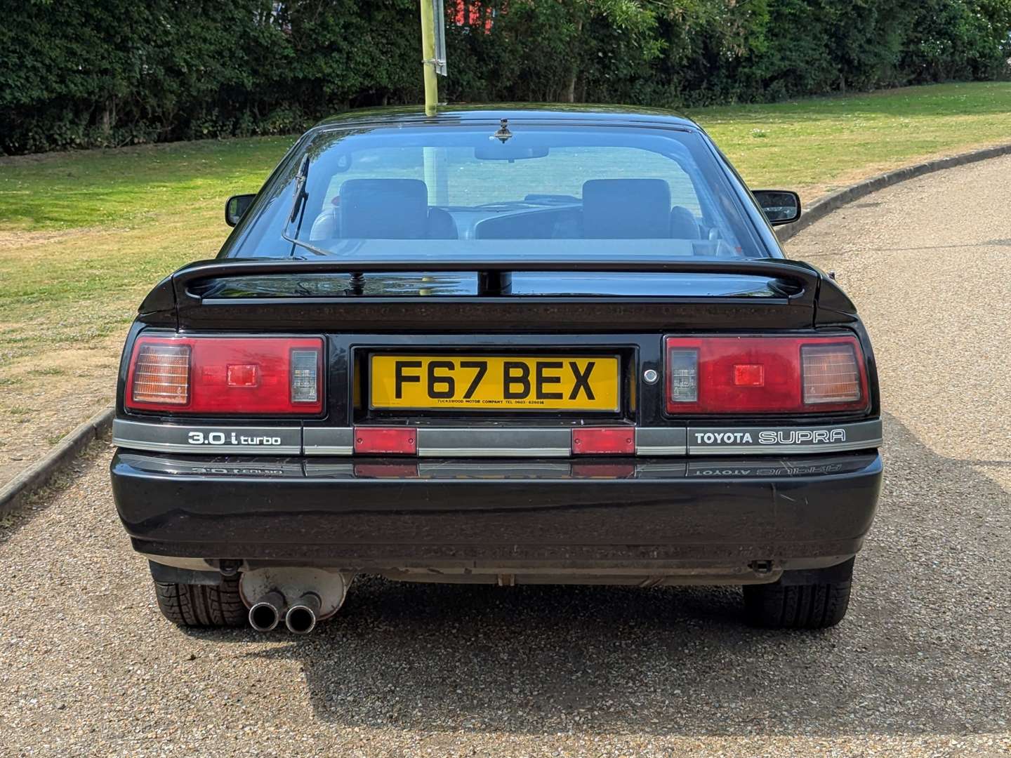 <p>1989 TOYOTA SUPRA A70 3.0 MANUAL</p>